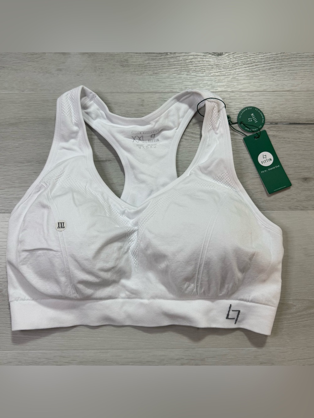 NWT Fittin Breathable Sports Bra, White, XXL